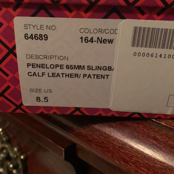 BNIB- Tory Burch white Slingback pumps-Sold out Limited Edition from Tory Burch - Picture 4 of 6